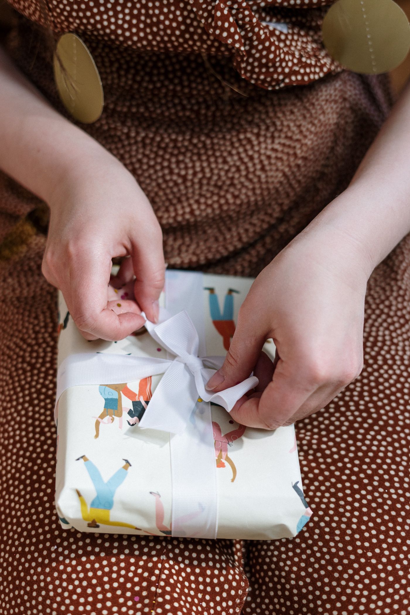MAKE GIFTS THAT YOUR FAMILY WILL LOVE BUT THE IRS WON’T TAX