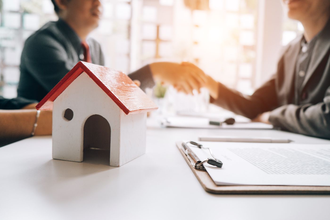 HOW TO CHOOSE THE RIGHT DEED FOR YOUR PROPERTY: TRANSFER-ON-DEATH, QUITCLAIM AND GENERAL WARRANTY DEEDS HOW TO CHOOSE THE RIGHT DEED FOR YOUR PROPERTY: TRANSFER-ON-DEATH, QUITCLAIM AND GENERAL WARRANTY DEEDS