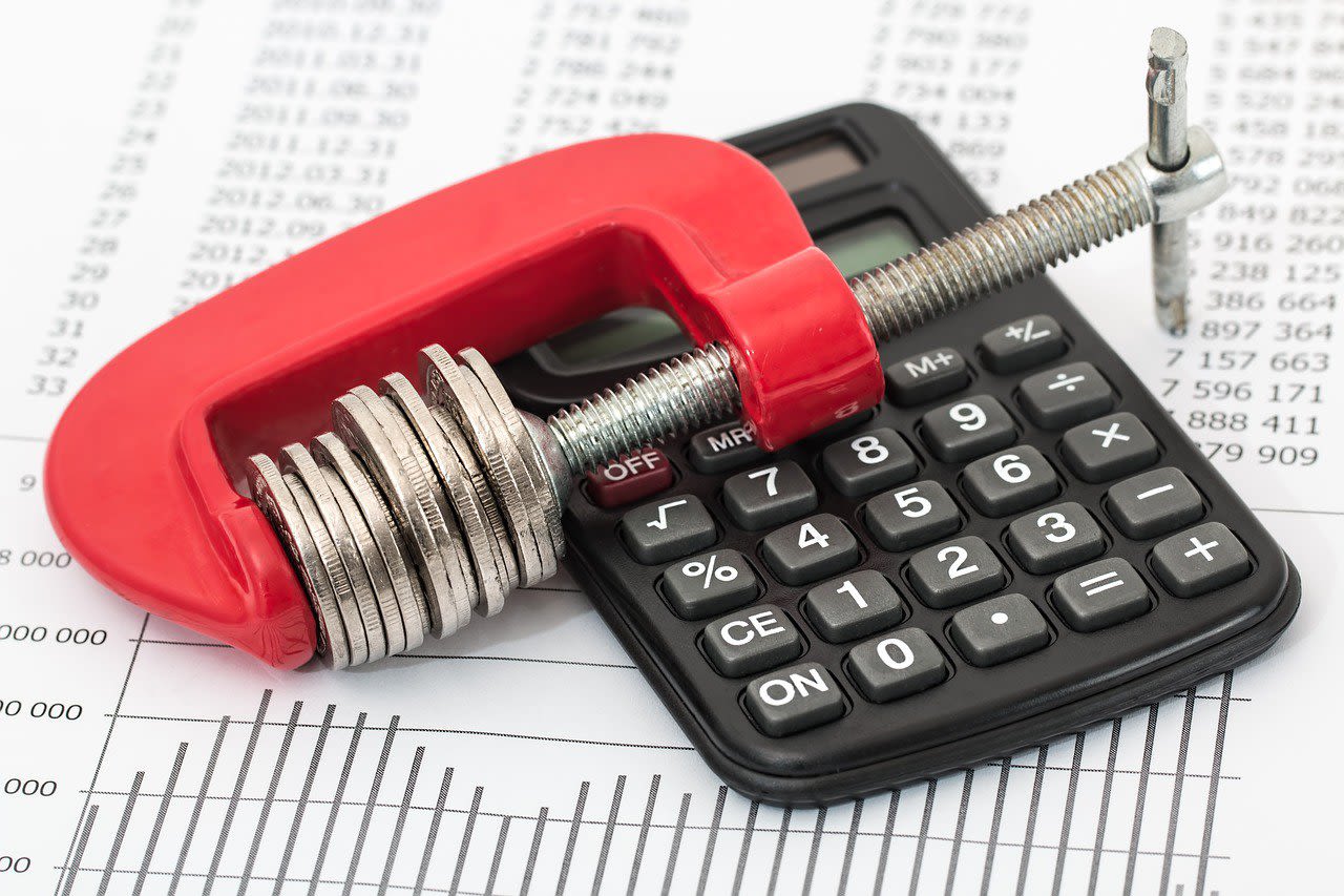WEALTH-TRANSFER TAXES CAN TAKE A TOLL ON SMALL BUSINESSES WEALTH-TRANSFER TAXES CAN TAKE A TOLL ON SMALL BUSINESSES